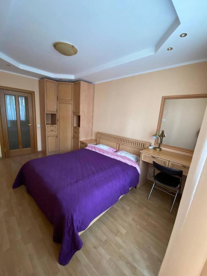 Apartment Mala Zhytomyrska 10 Kiev Bagian luar foto