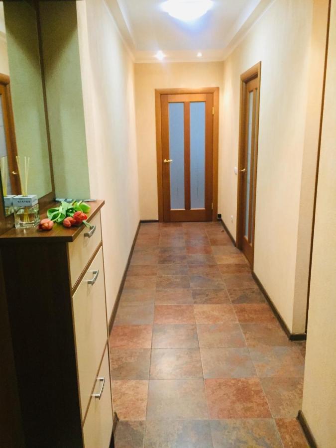 Apartment Mala Zhytomyrska 10 Kiev Bagian luar foto